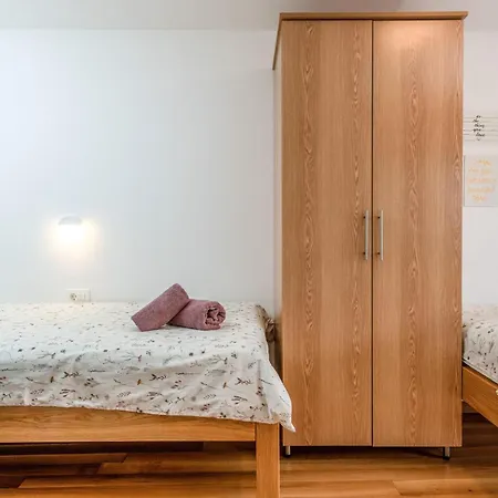 Beautiful In With Sauna Holiday home
