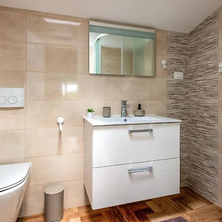 Holiday home Beautiful In With Sauna *